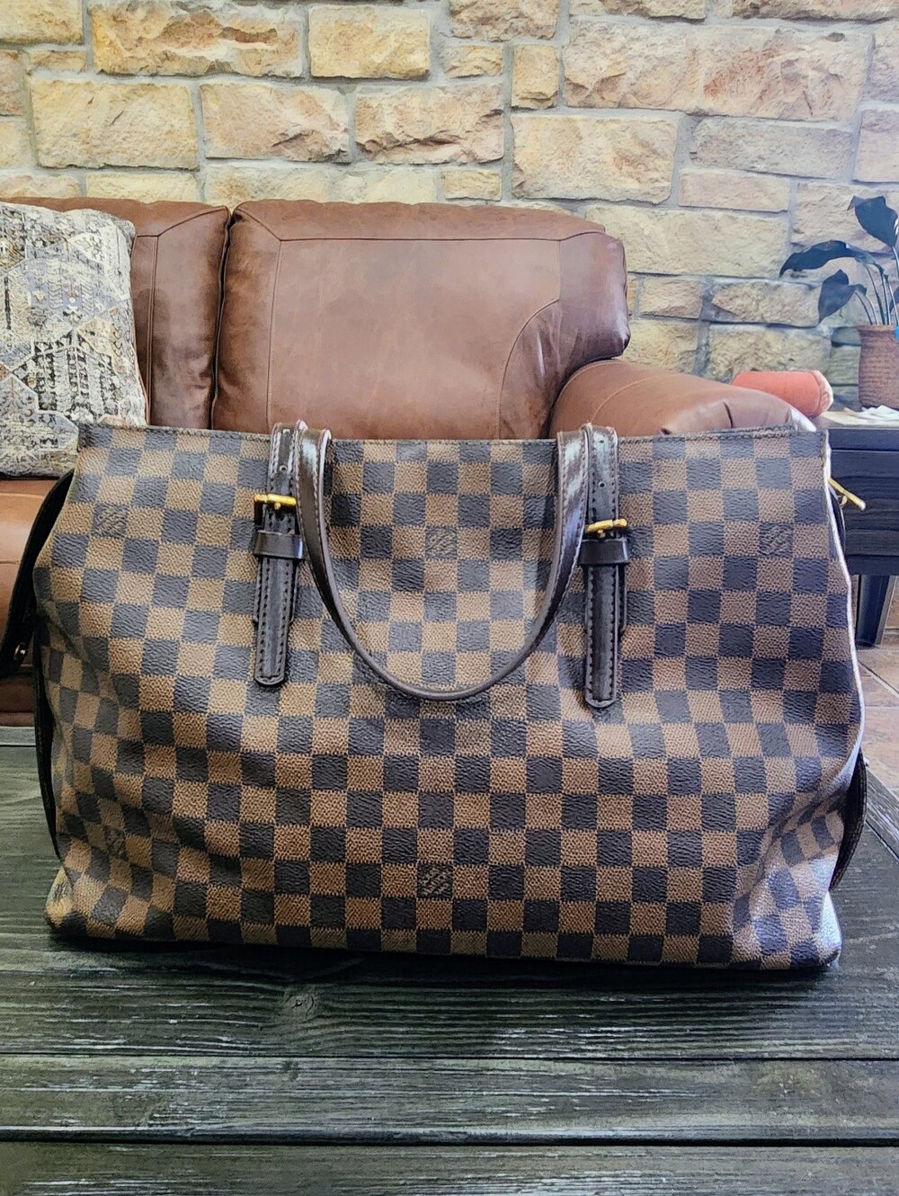 Authentic LV Damier Ebene Chelsea - Picture 5 of 16